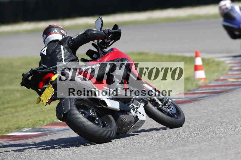 /43 08.08.2025 Discover the Bike ADR/Bike 1 gruen/235